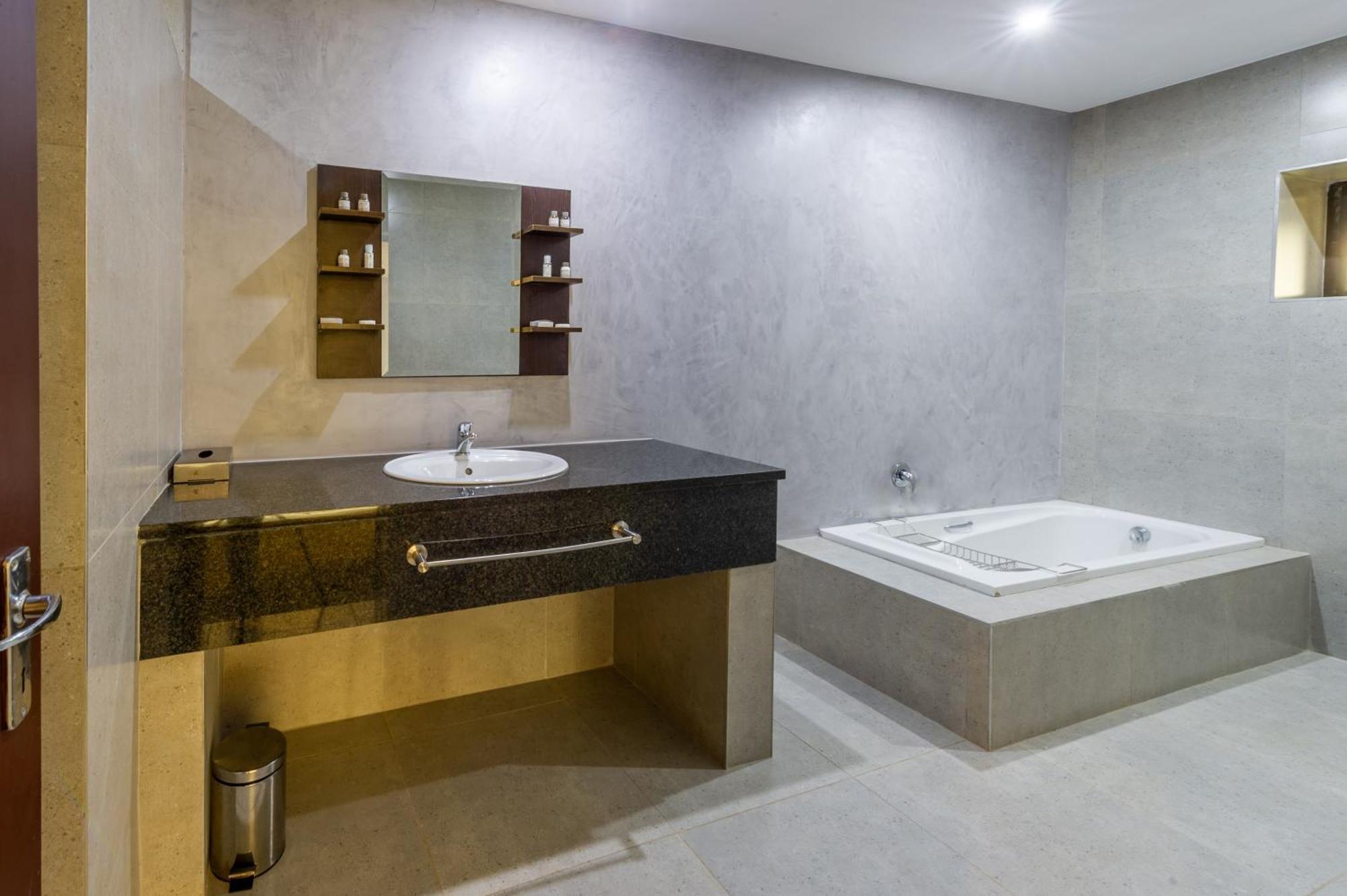 La Joya Lodge Conference Centre And Spa Pelindaba Екстер'єр фото